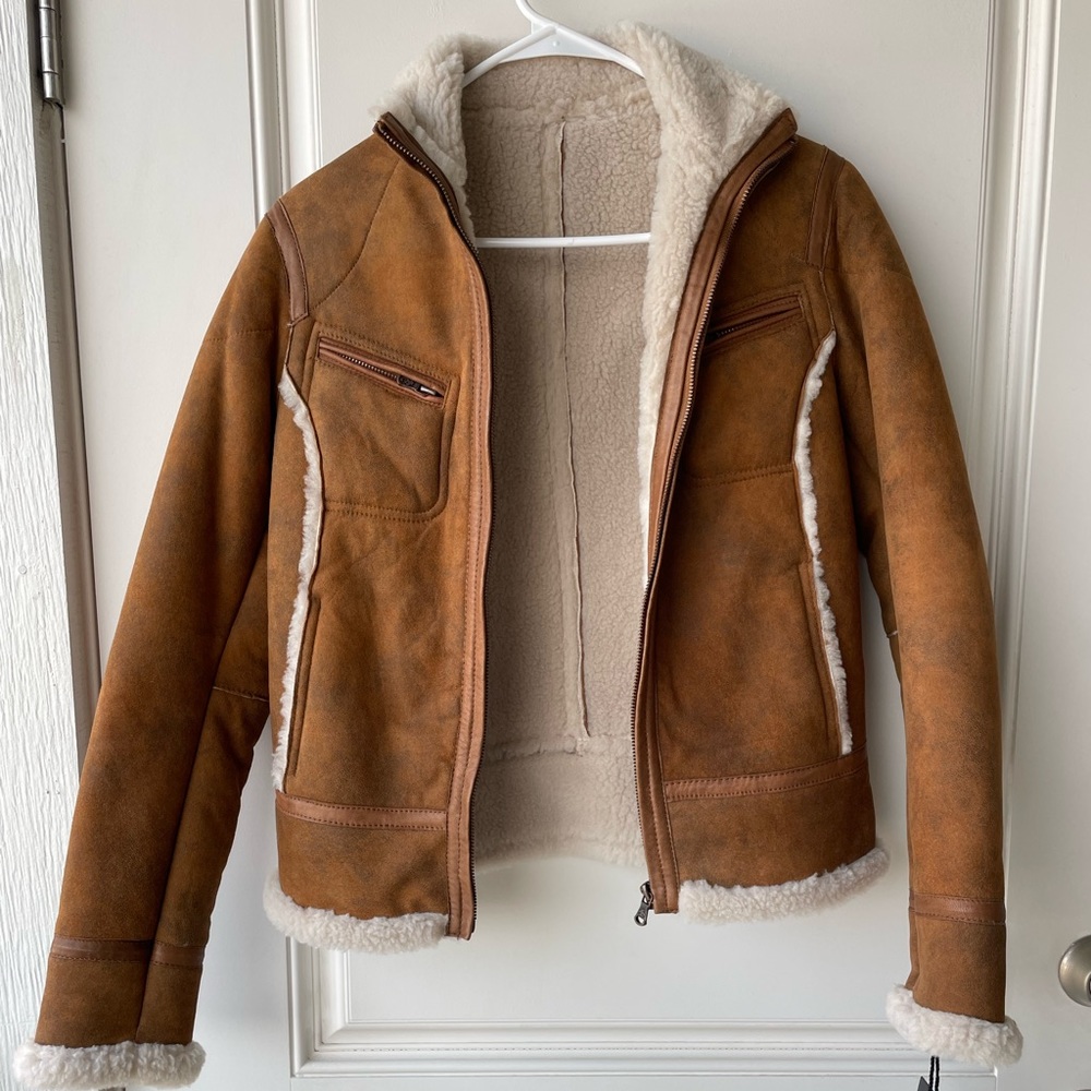 100% leather jacket Sherpa fur jacket coat from Robert comstock brand new
